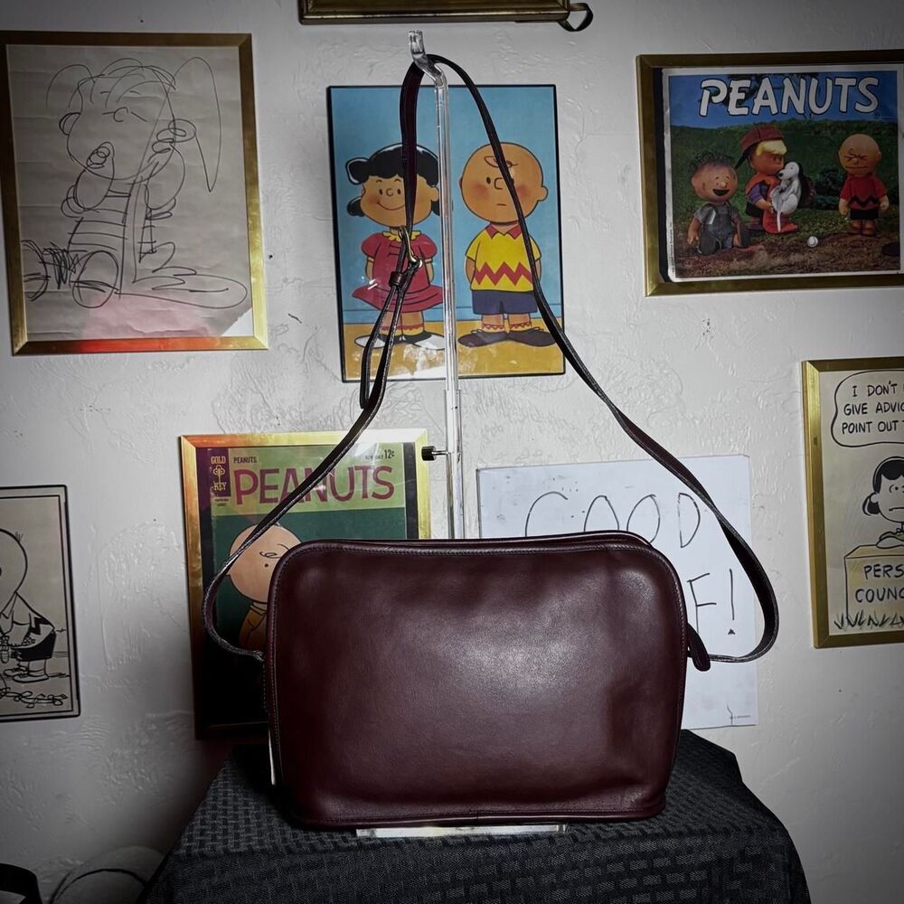 Coach Vintage Brown Leather Bag (Style No. 9242)